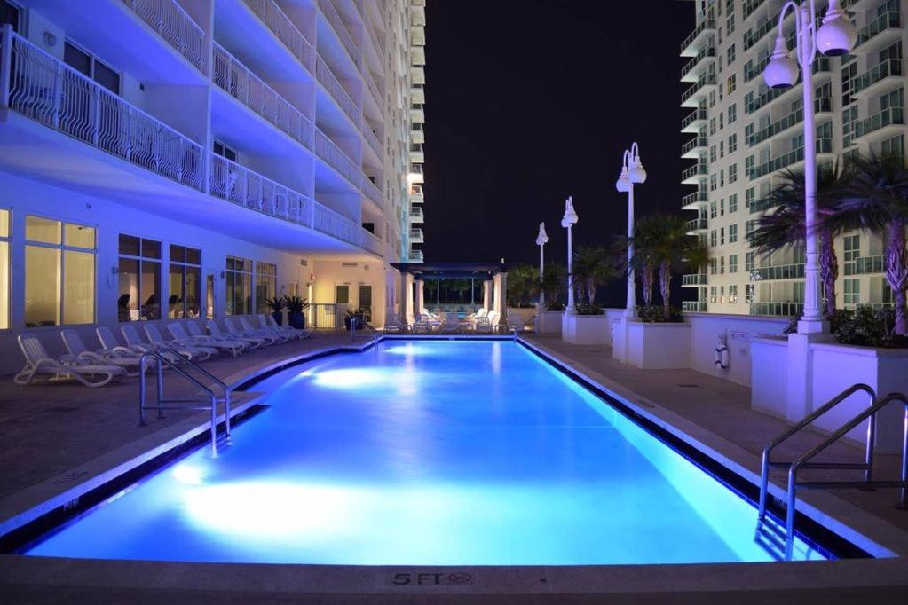 Apartamento Downtown Brickell Spacious 4 Bedrooms 6 Beds